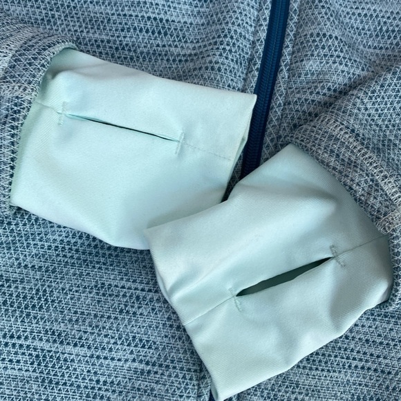 PUMA | full zip sweater - Picture 3 of 8